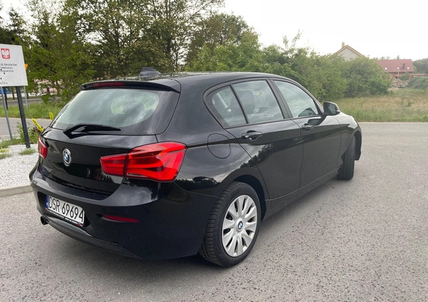 BMW Seria 1 cena 45000 przebieg: 138000, rok produkcji 2016 z Warszawa małe 106